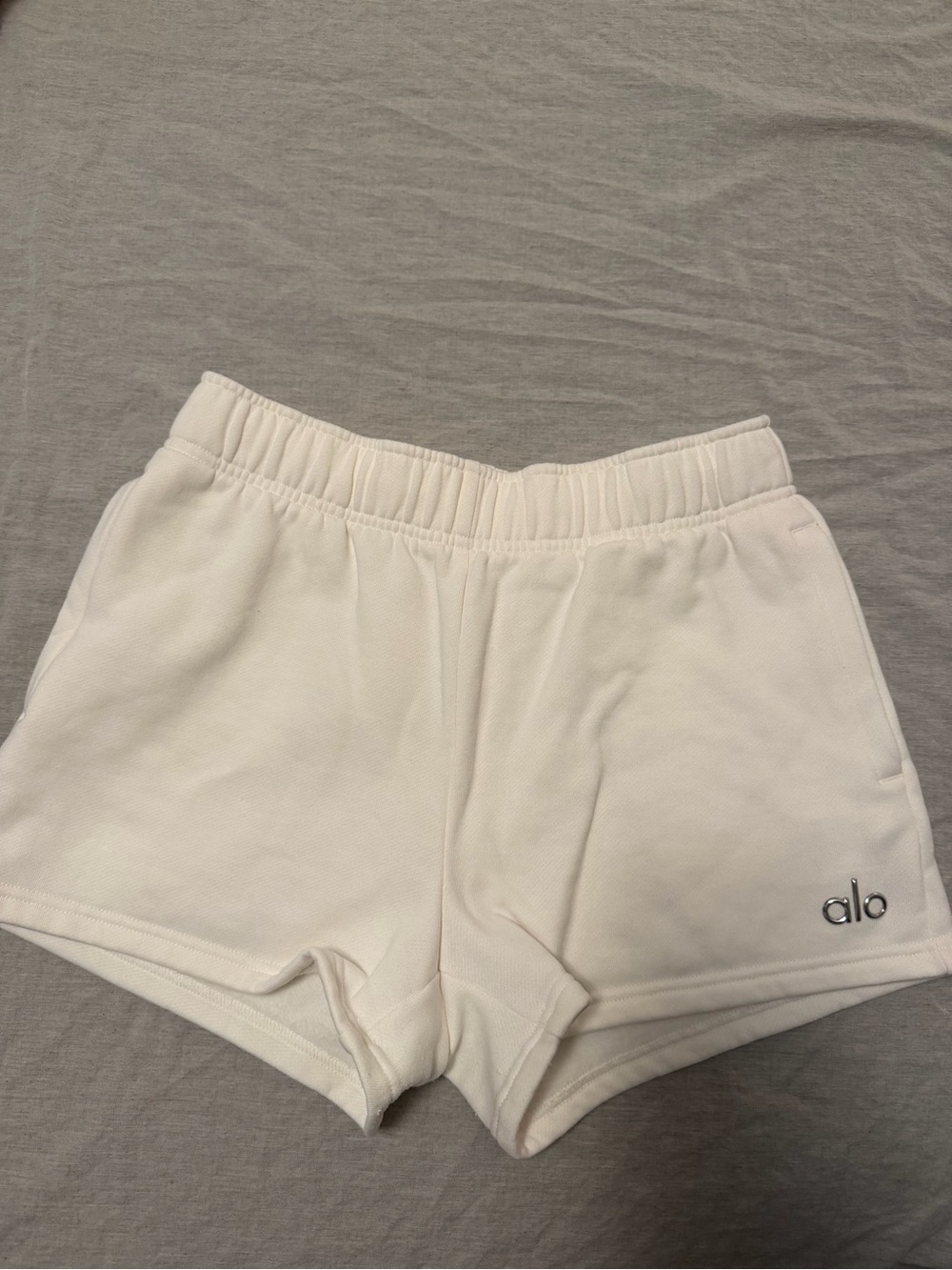 ALO Yoga Accolade Shorts